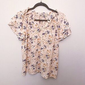 Pleione - Peach Floral Shirt
Size S